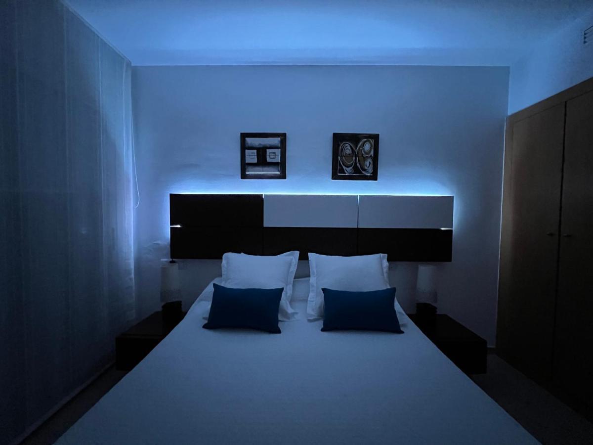 Blau Apartamento Frente A Los Canales Y Las Puestas De Sol De רוזס מראה חיצוני תמונה